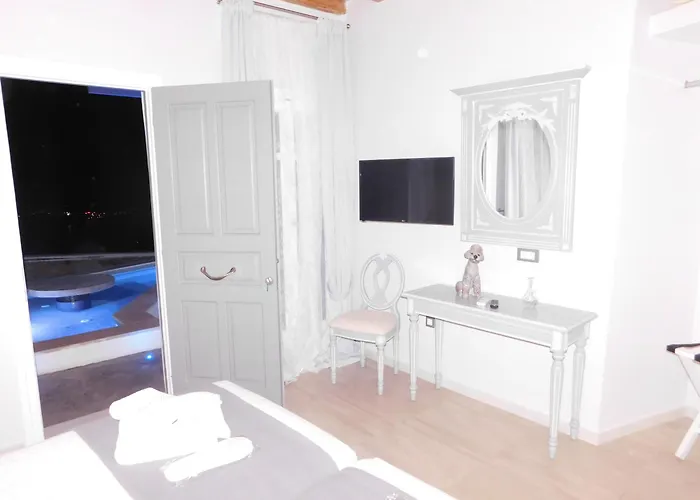 فيلة Ozar Mykonos *