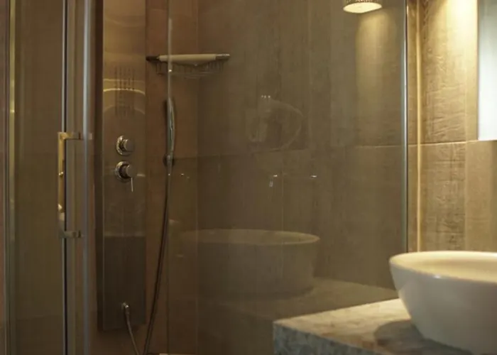 Ozar Mykonos * بلاتيس يالوس