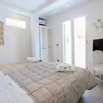 Ozar Mykonos *