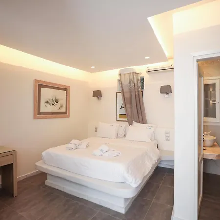 Ozar Mykonos
